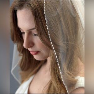 NWT Dareth Colburn Clara Delicate Beaded Veil